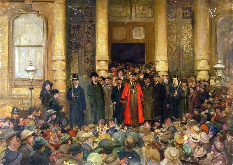 Mayor and Councillors at Ipswich Town Hall at the Declaration of Peace, 1918